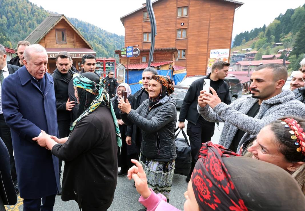 Cumhurbaşkanı Erdoğan’dan Ayder Yaylası’na sürpriz ziyaret 13